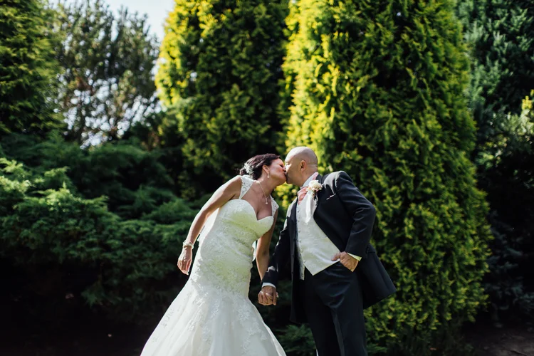 Pauline and Nigel's wedding at Whitley Hall, Sheffield — photo 24 of 38