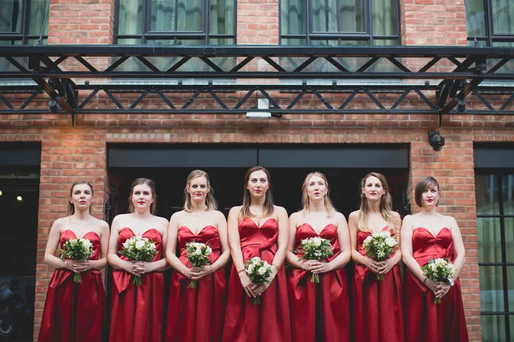 Lisa and Rob's London wedding at St Lawrence Jewry and MC Motors — photo 29 of 146