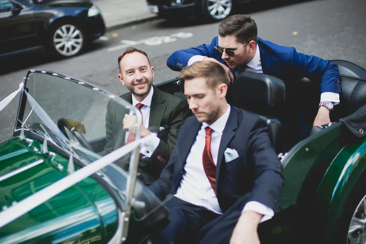 Lisa and Rob's London wedding at St Lawrence Jewry and MC Motors — photo 34 of 146