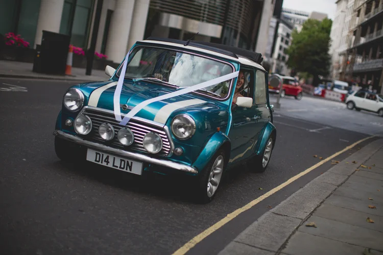 Lisa and Rob's London wedding at St Lawrence Jewry and MC Motors — photo 58 of 146