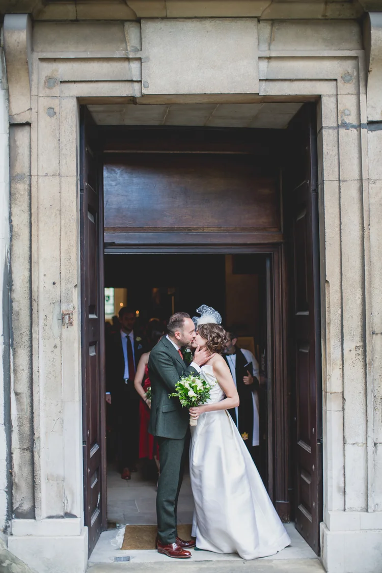 Lisa and Rob's London wedding at St Lawrence Jewry and MC Motors — photo 75 of 146