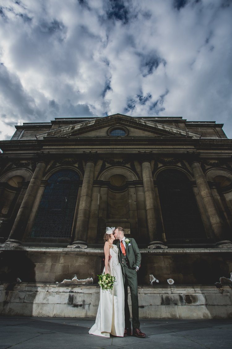 Lisa and Rob's London wedding at St Lawrence Jewry and MC Motors — photo 93 of 146