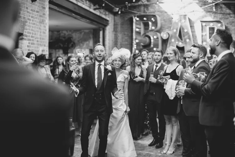 Lisa and Rob's London wedding at St Lawrence Jewry and MC Motors — photo 101 of 146