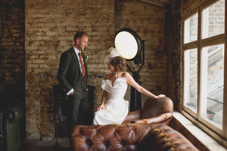 Lisa and Rob's London wedding at St Lawrence Jewry and MC Motors — photo 112 of 146