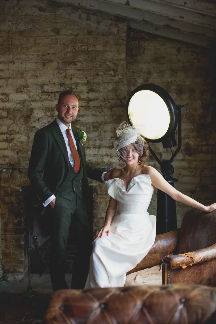 Lisa and Rob's London wedding at St Lawrence Jewry and MC Motors — photo 113 of 146
