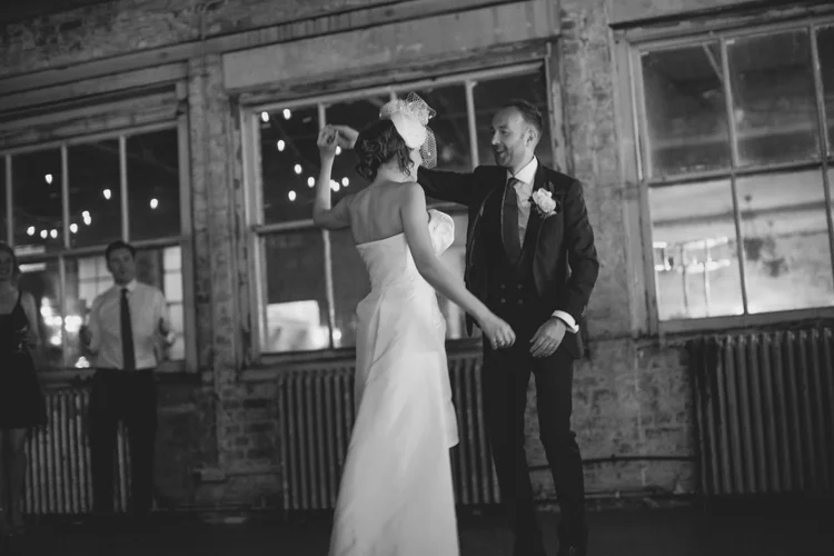 Lisa and Rob's London wedding at St Lawrence Jewry and MC Motors — photo 140 of 146