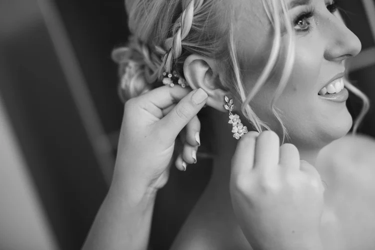 Sarah and Andy's wedding at Ecclesfield Church and Wortley Hall — photo 8 of 97