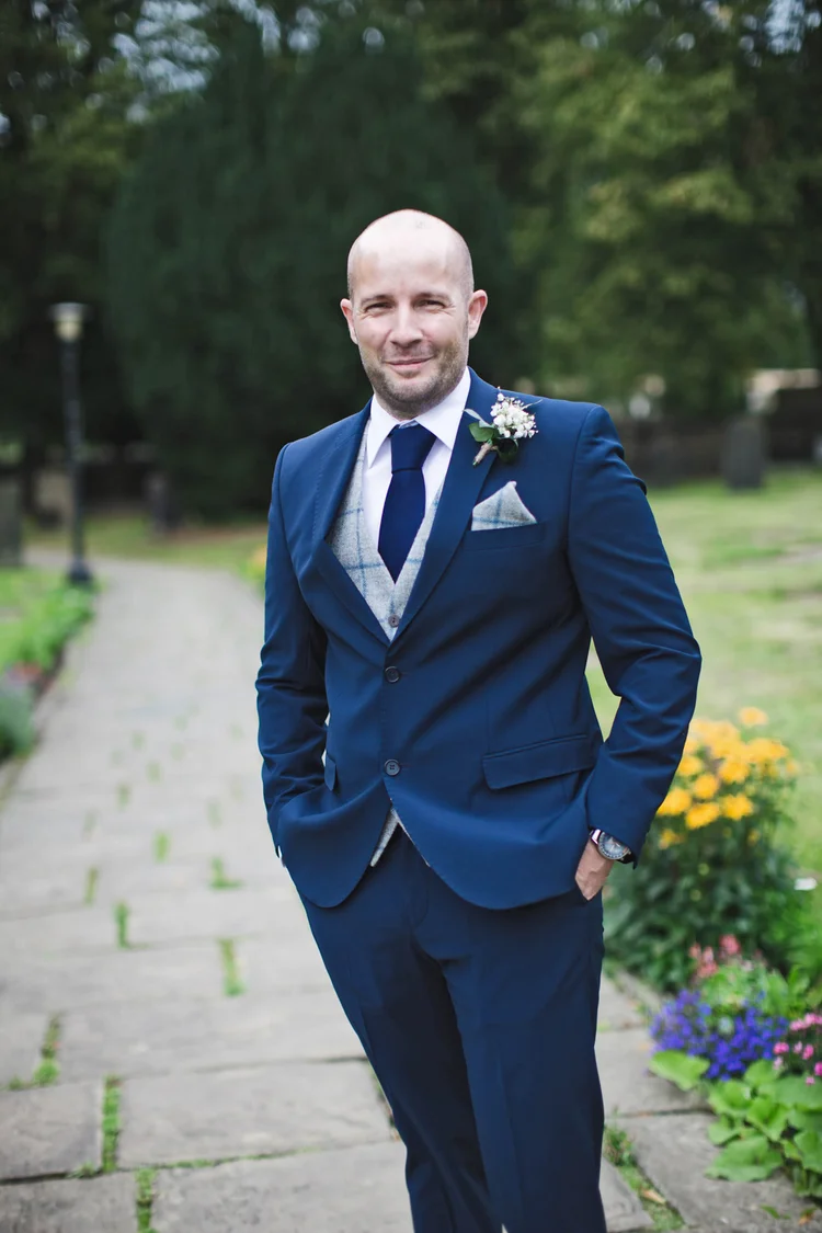 Sarah and Andy's wedding at Ecclesfield Church and Wortley Hall — photo 20 of 97