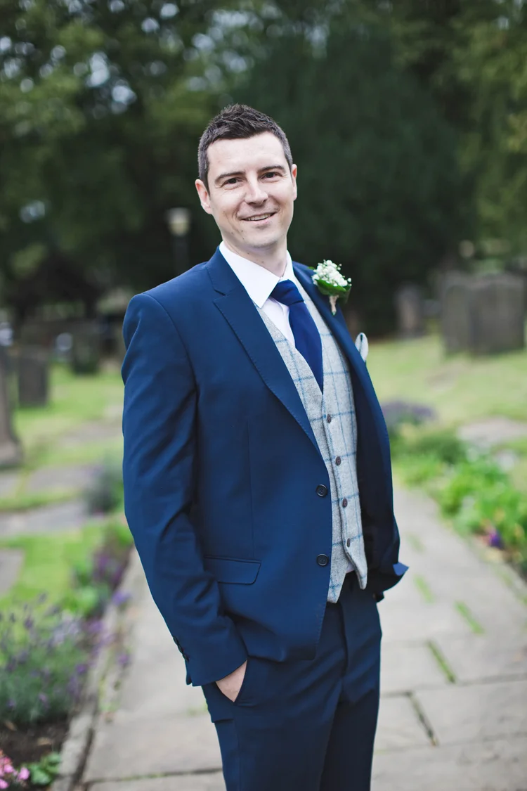 Sarah and Andy's wedding at Ecclesfield Church and Wortley Hall — photo 22 of 97