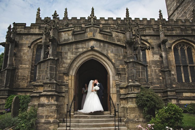 Sarah and Andy's wedding at Ecclesfield Church and Wortley Hall — photo 46 of 97