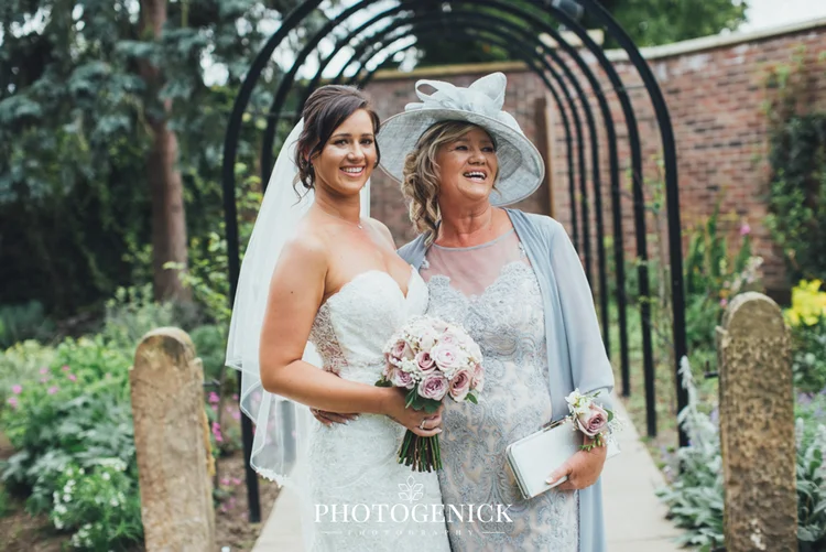 Natalie and Nicky's wedding at Mount Pleasant Hotel, Doncaster — photo 41 of 91