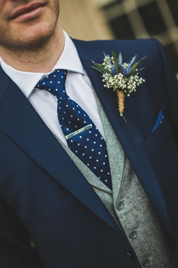 Lisa and Mike's winter wedding at Prestwold Hall, Leicestershire — photo 18 of 89