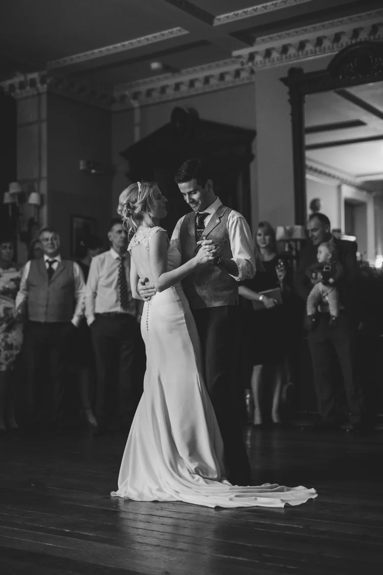 Lisa and Mike's winter wedding at Prestwold Hall, Leicestershire — photo 78 of 89
