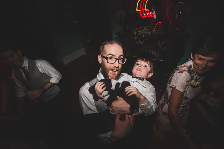 If you're not having fun, what's the point? Fun wedding photos — photo 34 of 46