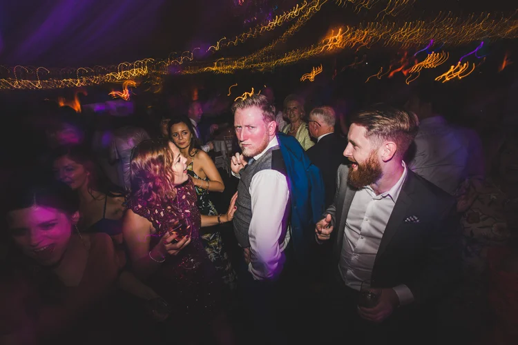 If you're not having fun, what's the point? Fun wedding photos — photo 40 of 46