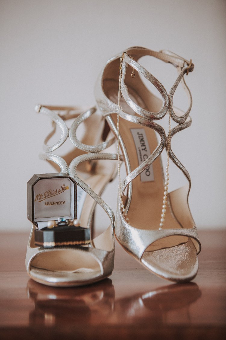 Sarah and Phil's wedding in St Peter Port, Guernsey — photo 5 of 103