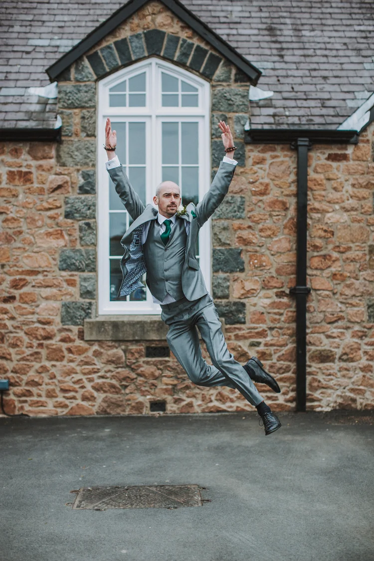 Sarah and Phil's wedding in St Peter Port, Guernsey — photo 34 of 103