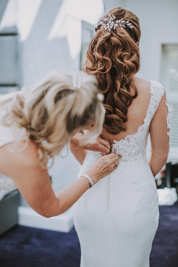 Rebecca and Keiron's wedding at Wentworth Church and Aston Hall — photo 12 of 125
