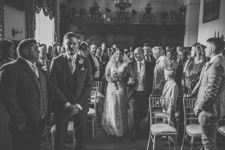 Alice and Phil's wedding at Dorton House, Aylesbury — photo 11 of 40