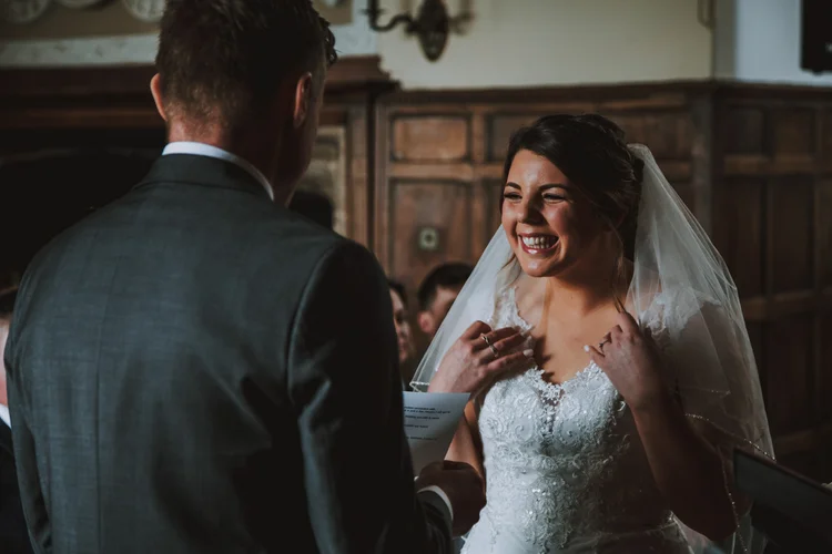 Alice and Phil's wedding at Dorton House, Aylesbury — photo 13 of 40