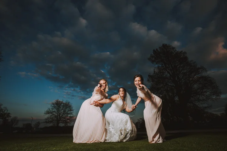 Alice and Phil's wedding at Dorton House, Aylesbury — photo 32 of 40