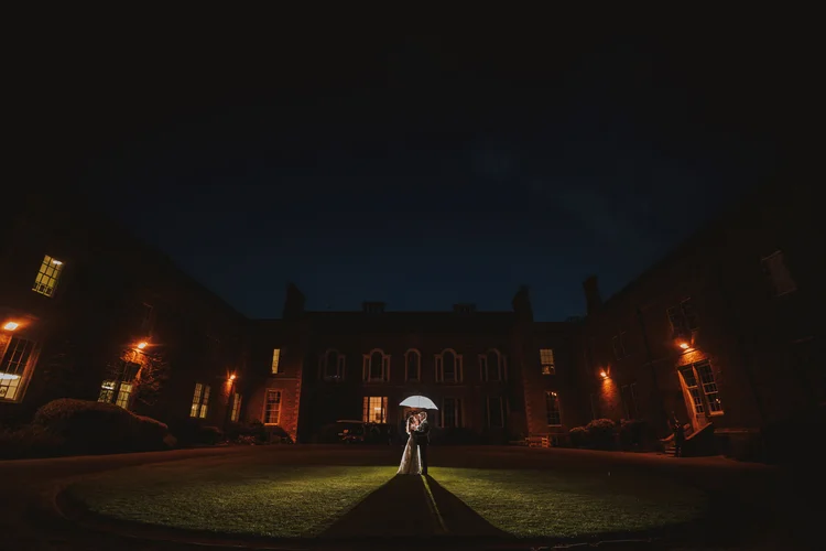 Alice and Phil's wedding at Dorton House, Aylesbury — photo 39 of 40