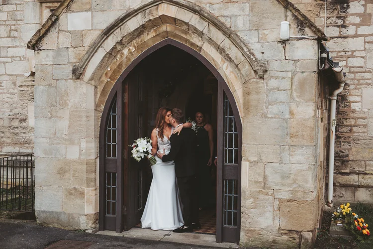 Beth and Fin's winter wedding at Bawtry Hall, Doncaster — photo 15 of 65