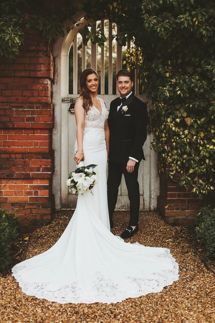 Beth and Fin's winter wedding at Bawtry Hall, Doncaster — photo 33 of 65