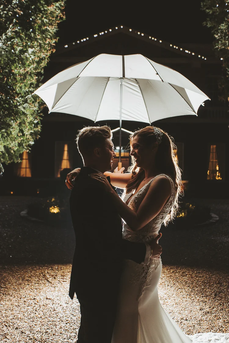 Beth and Fin's winter wedding at Bawtry Hall, Doncaster — photo 53 of 65