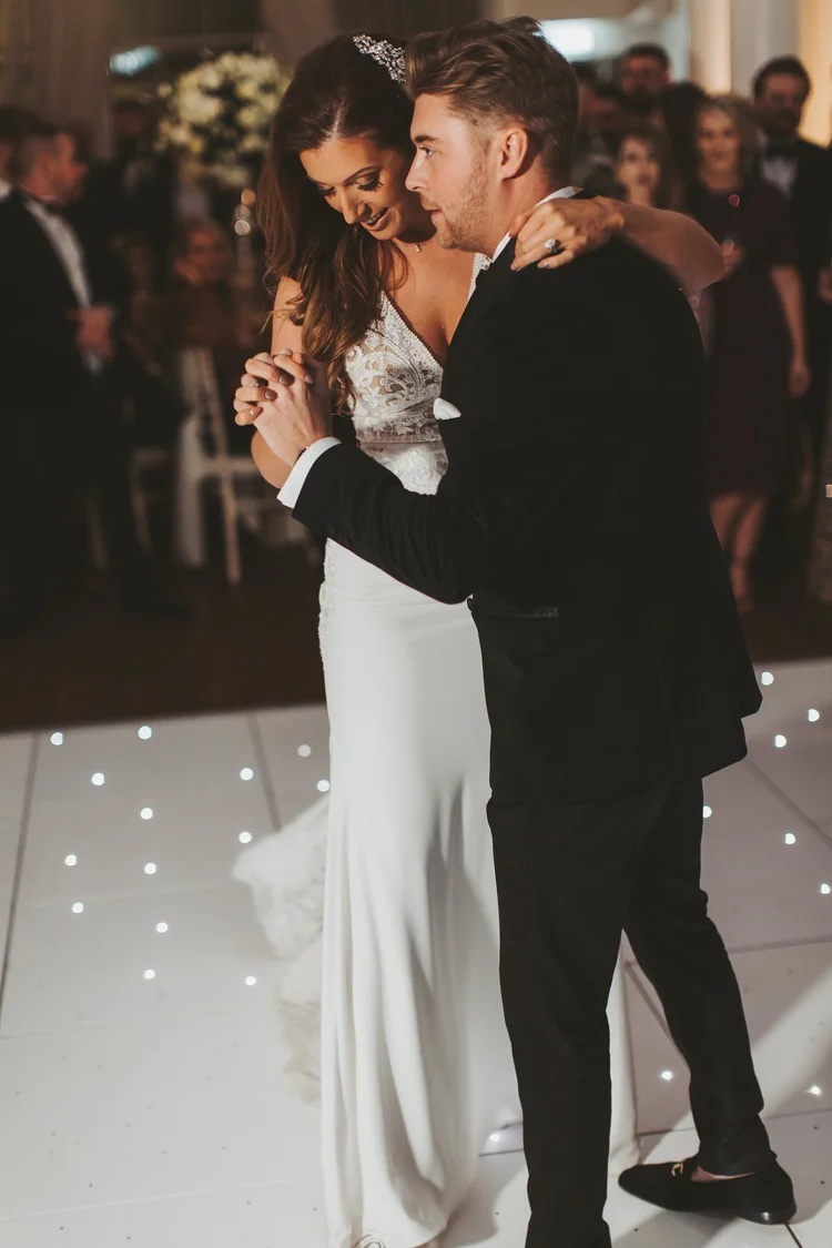 Beth and Fin's winter wedding at Bawtry Hall, Doncaster — photo 56 of 65