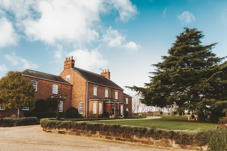 Charlotte and Simon's wedding at Swancar Farm, Nottinghamshire — photo 1 of 69
