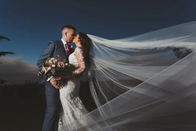 Charlotte and Simon's wedding at Swancar Farm, Nottinghamshire — photo 44 of 69