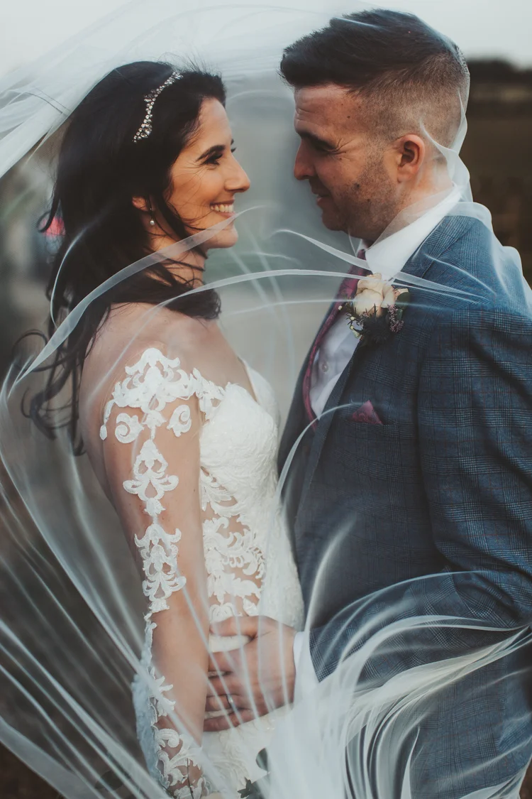 Charlotte and Simon's wedding at Swancar Farm, Nottinghamshire — photo 46 of 69
