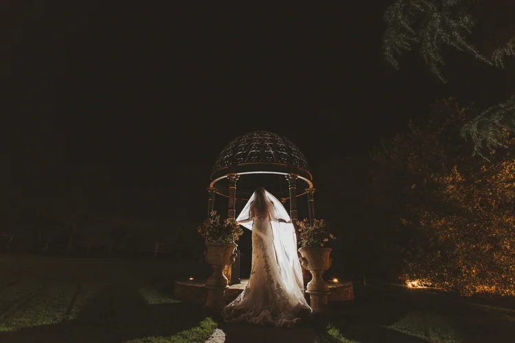 Charlotte and Simon's wedding at Swancar Farm, Nottinghamshire — photo 59 of 69