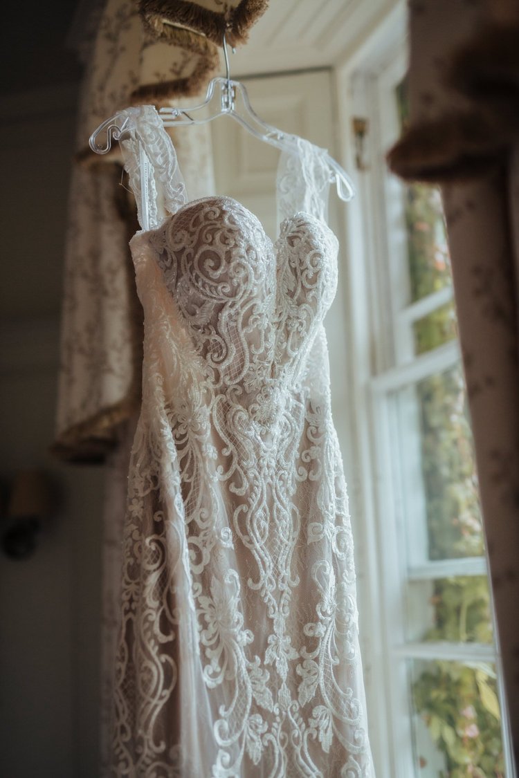 Laura and Chris's wedding at Wootton Hall Estate, Ulceby — photo 9 of 141