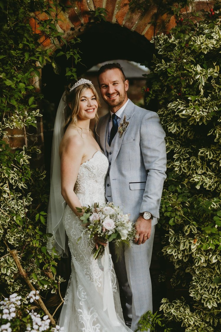 Laura and Chris's wedding at Wootton Hall Estate, Ulceby — photo 89 of 141