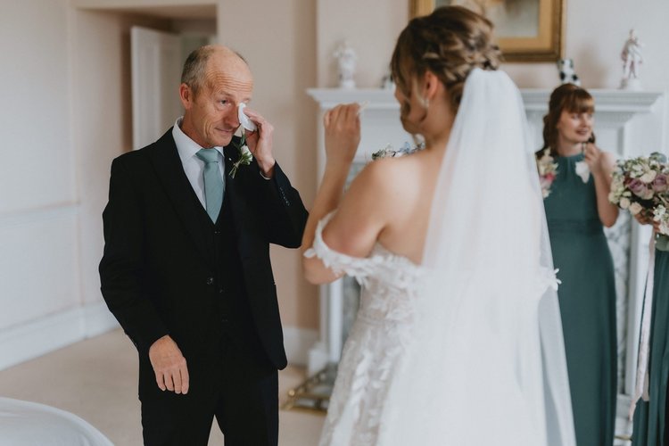 Hooton Pagnell Hall weddings, Doncaster: a photographer's guide — photo 27 of 56