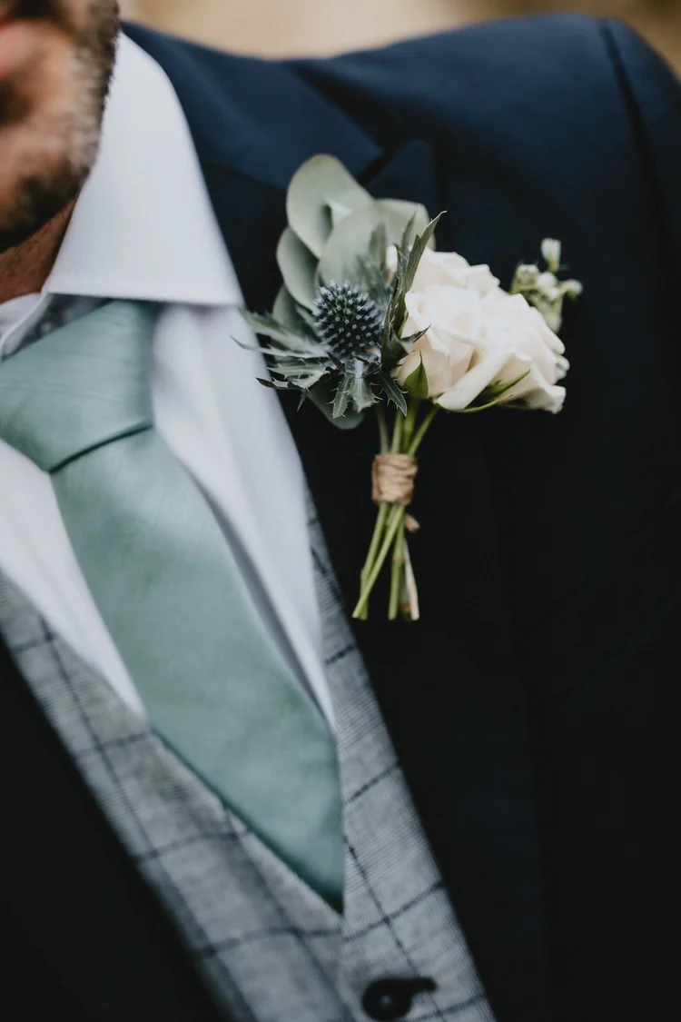 Hooton Pagnell Hall weddings, Doncaster: a photographer's guide — photo 30 of 56