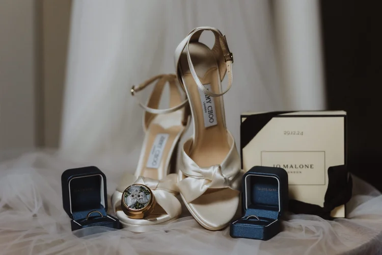 Hollie and Ed's winter wedding at Middleton Lodge, North Yorkshire — photo 6 of 72