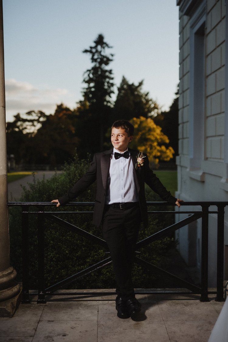 Beth and Alex's wedding at Buxted Park, East Sussex — photo 103 of 140