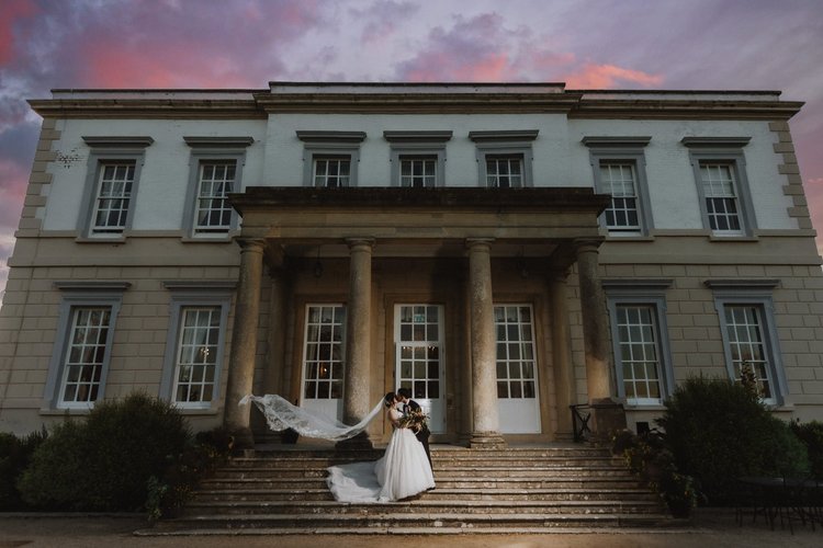 Beth and Alex's wedding at Buxted Park, East Sussex — photo 105 of 140