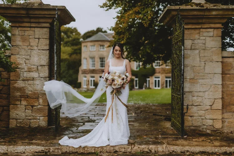 Hooton Pagnell Hall weddings, Doncaster: a photographer's guide — photo 9 of 56