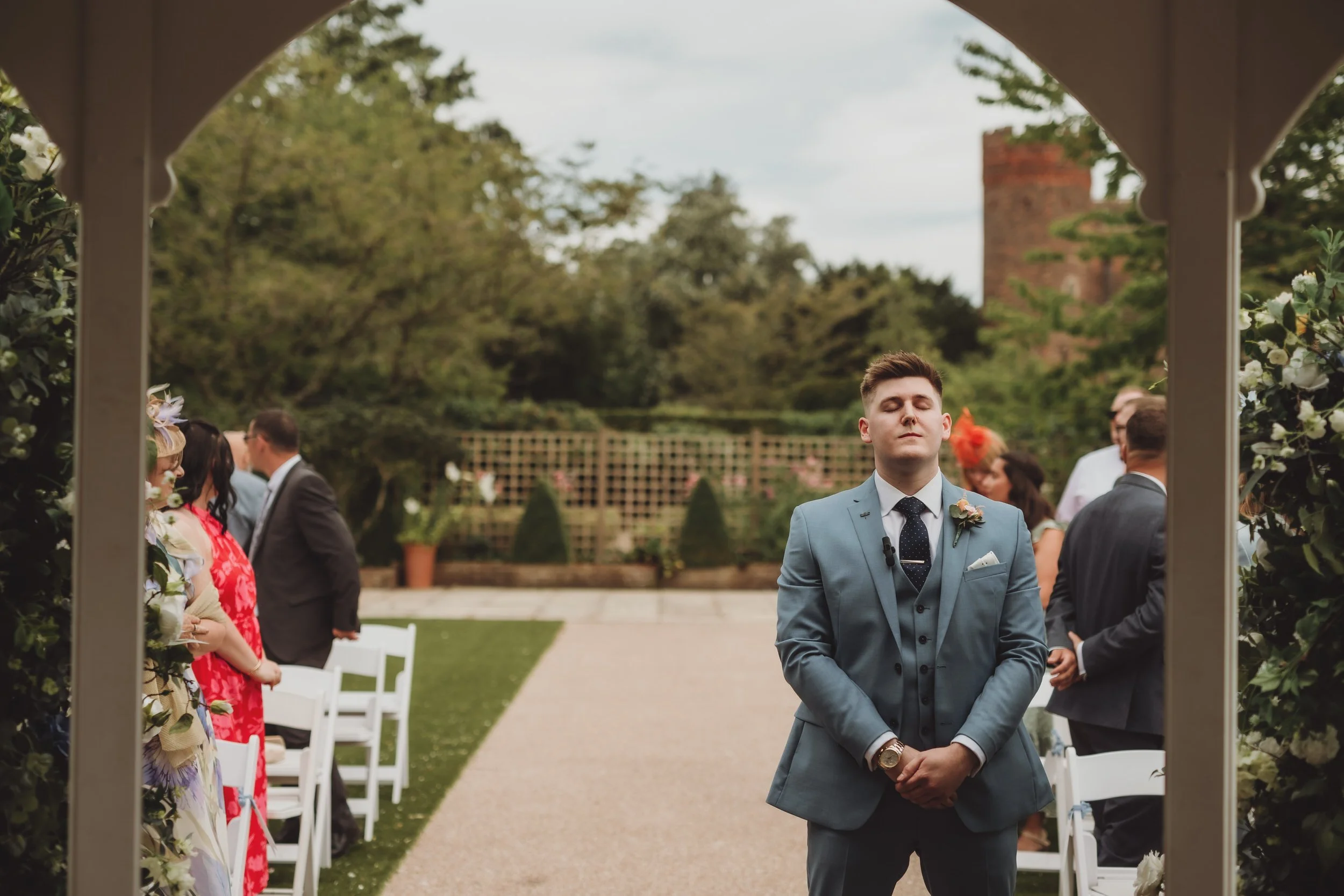 best natural wedding photographers in yorkshire9.jpg