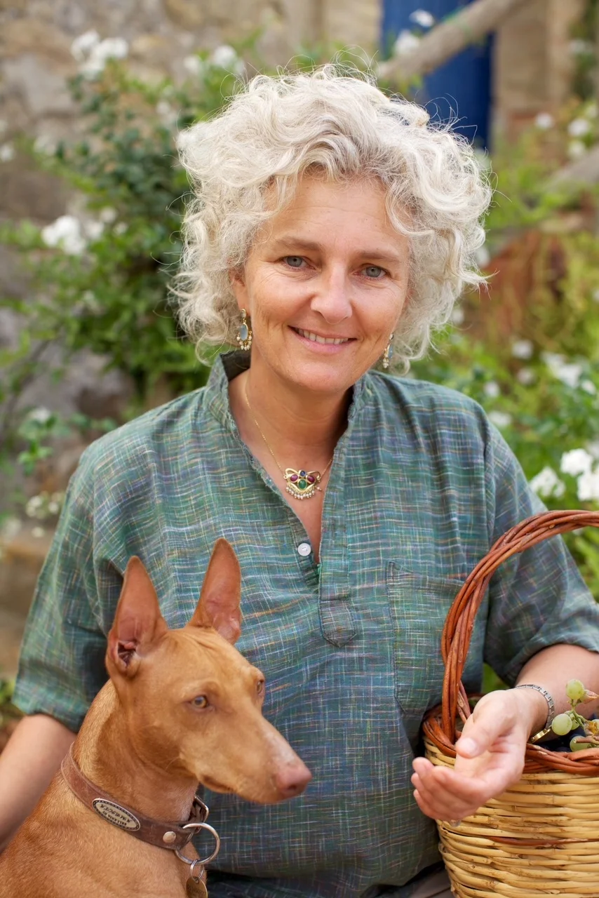 Segment 3: The one and only, Fabrizia Lanza. (32:20) In October 2018 we had the distinct honor of hosting Fabrizia Lanza for a special farm to table dinner featuring recipes from her cookbook Coming Home to Sicily. This was special to us because we were able to hear her perspective on running a cooking school in Italy - but more importantly, her passion and emphasis on teaching people about local food ways. In our final segment, Shelley sits down with Fabrizia the morning after the dinner to talk about all of these things and more. Be sure to watch Fabrizia’s beautiful documentary, Amuri: The Sacred Flavors of Sicily, here .