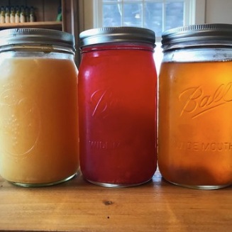 Segment 3: In the Kitchen with Culture Club For the final segment, Karl takes us into the school’s new club, Culture Club. Corey Glaser, of Fizzy River Kombucha , joined the group and discussed the in’s - and - out’s of first and second kombucha fermentation.