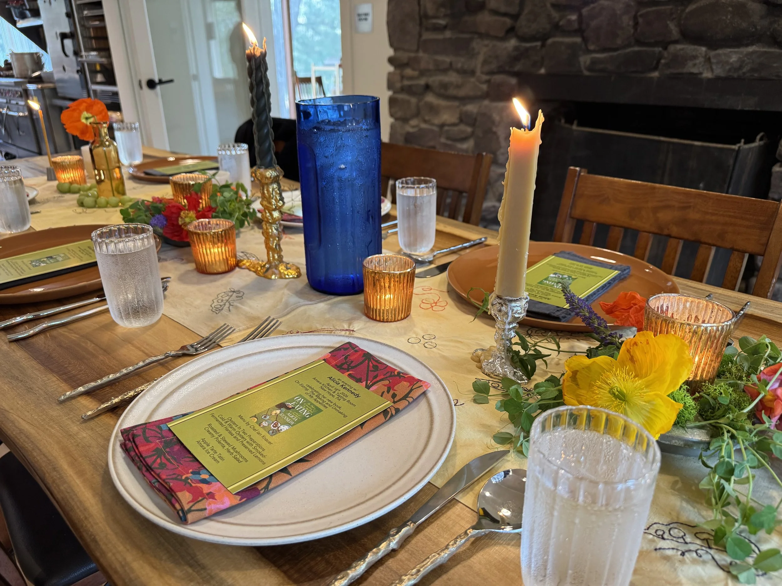 dinner setting.jpeg