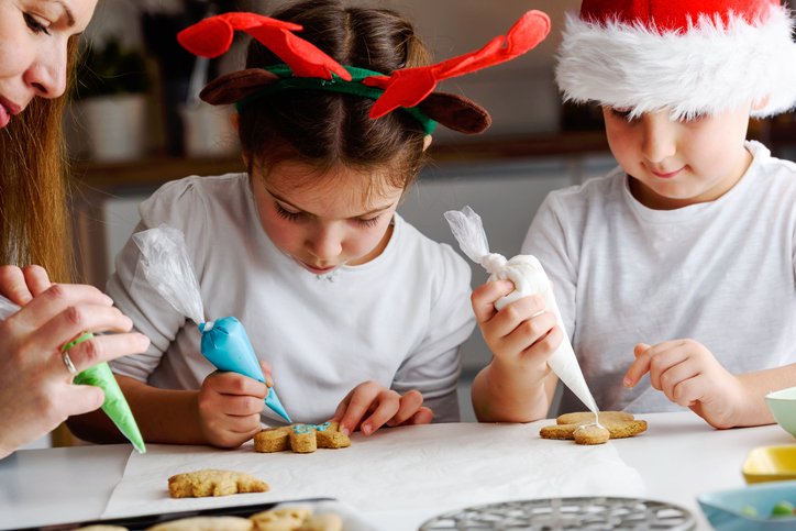 kids cookie decorating.jpg