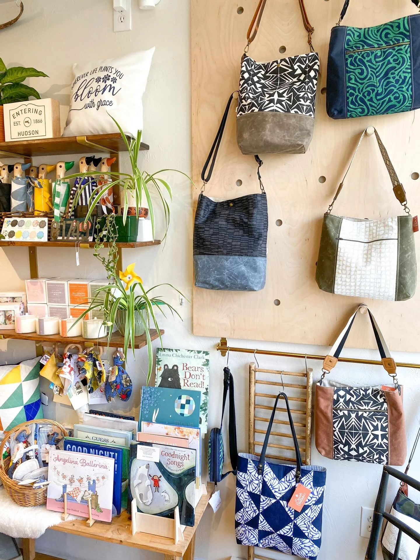 A few shop updates- New bags have been added to the &ldquo;Bag Wall&rdquo; 👏✨

I actually made these 3 weeks ago but have been waiting on back ordered leather. 🙄

I recently added more picture books for the kiddos. Don&rsquo;t forget the shop is al