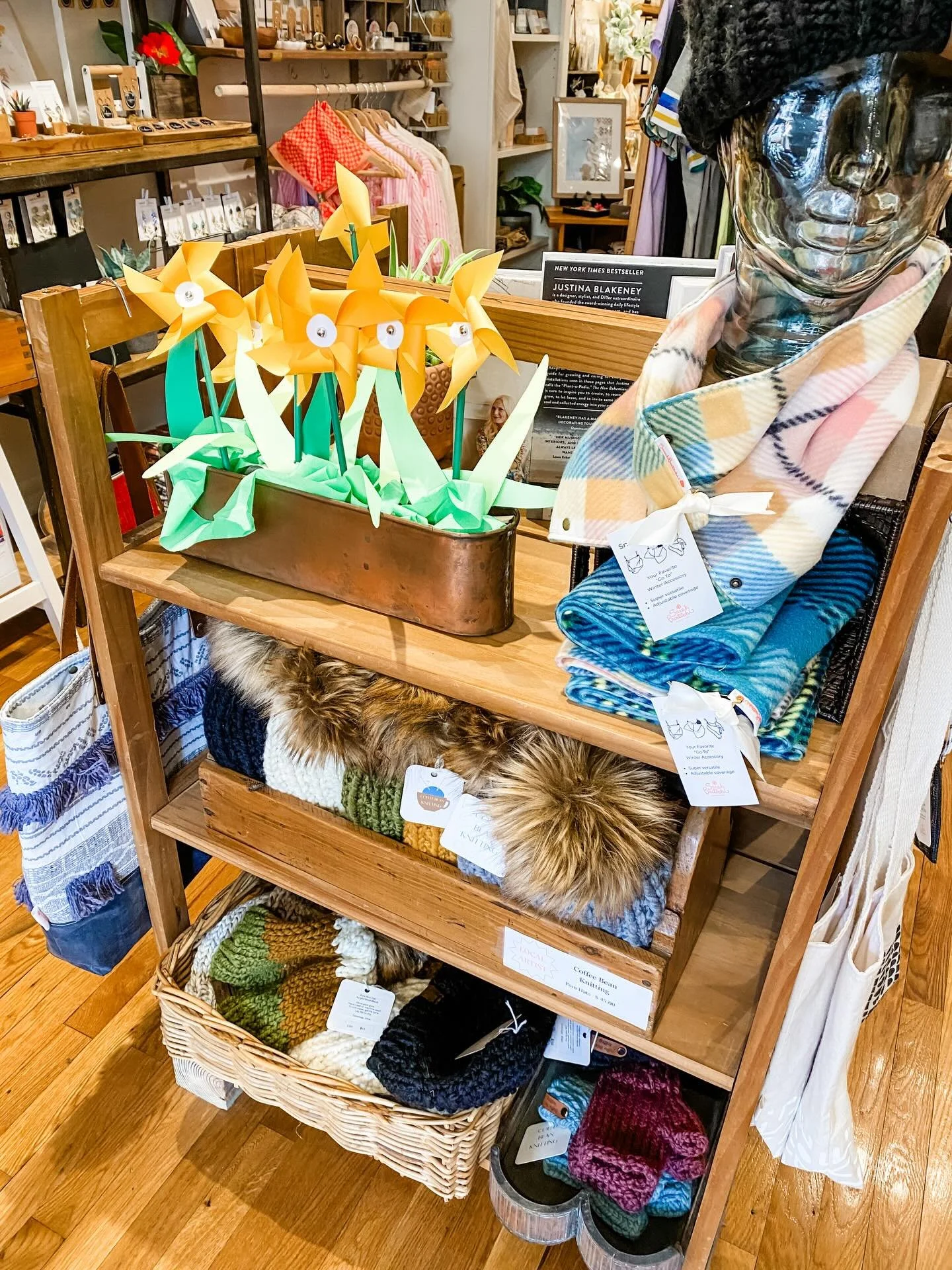 Although I am leaning hard into Spring vibes 🌼 this is New England after all 🙃 and the winter season is upon us - cozy hats, gloves and cowl scarves are what you need to keep warm. 

I am at the shop until 4pm today - swing by and say &ldquo;Hi!&rd