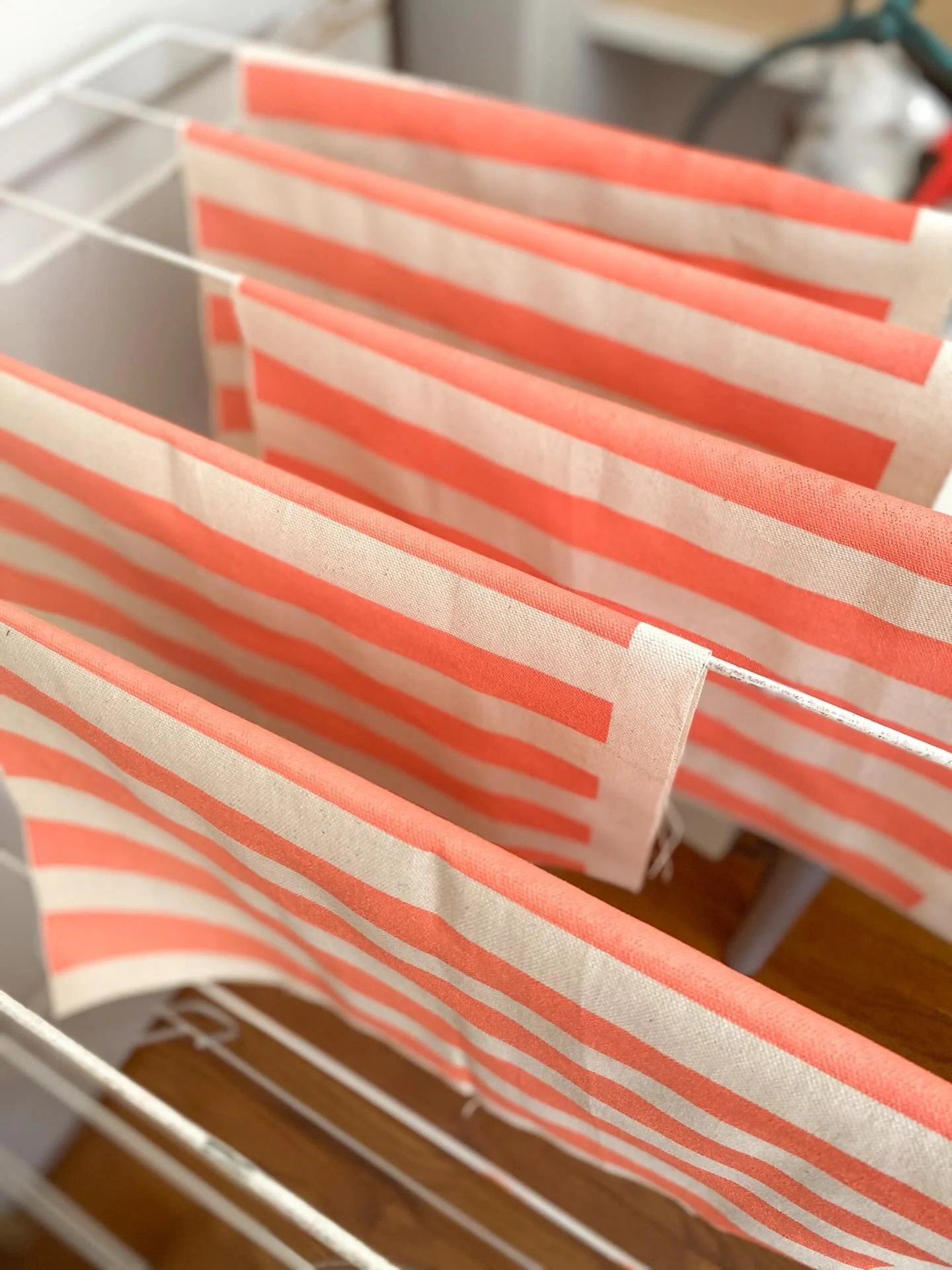 New Summer collection is in the works! I am channeling all the bright and colorful citrusy colors- think Amalfi coast, Positano and Ravello 🍋🍊⛱️🐟

I love this wide cabana stripe - perfect for a few beach totes. Stay tuned for more sneak peeks 

(L